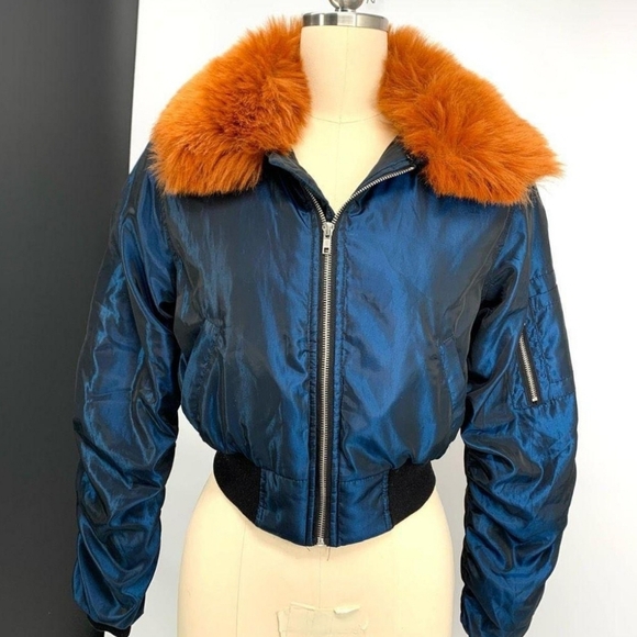 Fur coated jacket - Picture 2 of 7